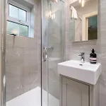 Nyaraló Hillcrest At Roger Ground