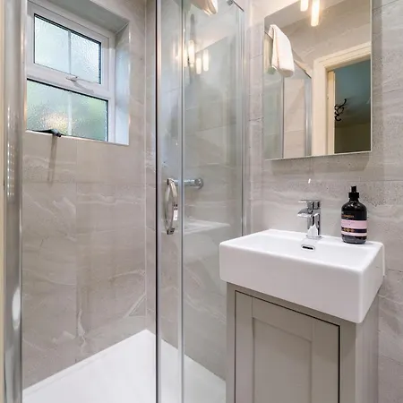 Vakantiehuis Hillcrest At Roger Ground